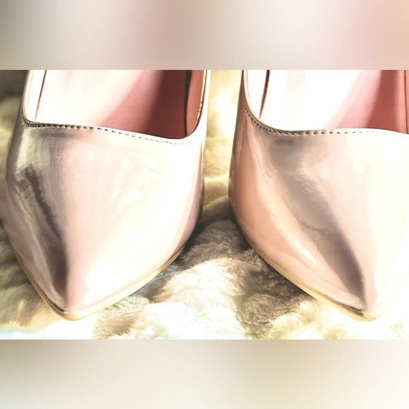 Genshuo Blush Nude Patent Leather pointed toe Stiletto Heel women’s size 7 - Picture 8 of 9